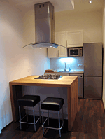 
Full Kitchen