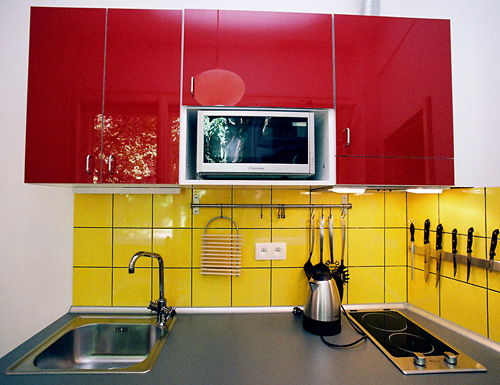 
Benediktska 2 kitchen unit. This Prague rental apartment is close to all of Prague’s major tourist attractions including the Charles Bridge, Old Town Square and Wenceslas Square.