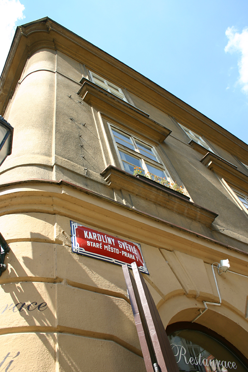 Karoliny Svetle apartment building. Apartments in Prague offers an an appartment  or an apparatment in Prague here. Apartment Karoliny Svetle is accommodations in prague offered by Prague Accommodation and Apartments in Prague, is close to Prague’s Charles Bridge and Old Town Square and Stare Mesto Namesti being in Prag or Prague’s Old Town. Rental apartments are a good way to spend your holiday.