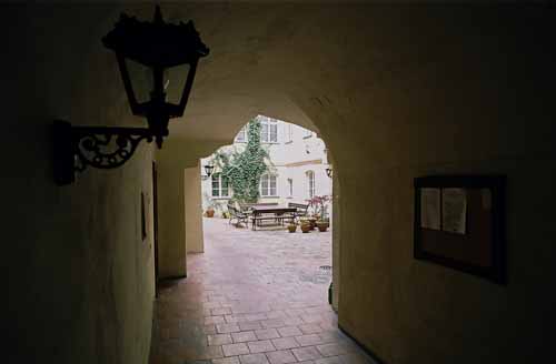 Entrance way to Prokopska apartment building. Prokopska, an apartment offered by Prague Accommodations, is near to Prague’s Lesser Town Square or Malostranske Namesti.