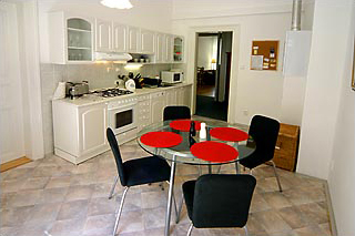 
The kitchen in Spanelska accommodation apartment. Spanelska accomodation, an apartment lodging offered by Prague Accommodations, is near to Prague¹s Wenceslas Square and the main train station