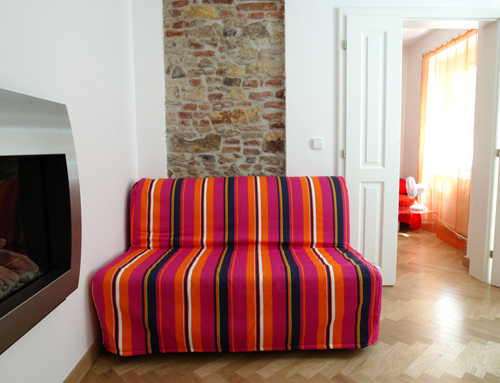 
he new couch in Residence Janska, appartment 5 an apparatment in Prague. Apartment 4 is offered by Prague Accommodation and Apartments in Prague, is close to Prague´s Charles Bridge and Malostranske Namesti being in Mala Strana, heart of Prague